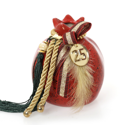 Γούρι 2025 Ρόδι Στολισμένο σε κόκκινο χρώμα